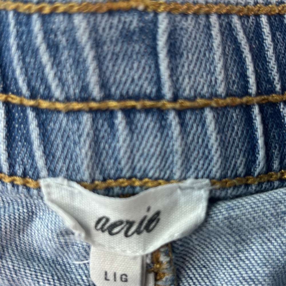 Aerie Womens Light Wash Distressed Denim Shorts Raw Hem Elastic Back Size Large - Picture 4 of 7